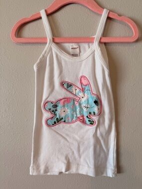 Baby girls White cami Top with Floral Bunny Applique